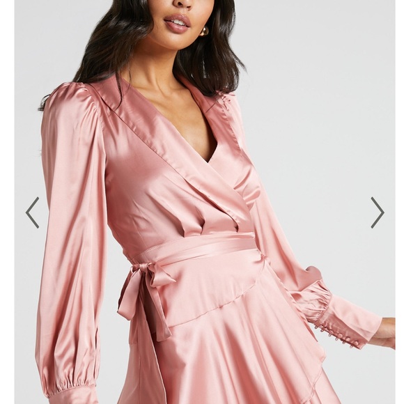 BREEANA MINI DRESS - LONG SLEEVE WRAP DRESS IN DUSTY PINK
Size US 14 - Picture 2 of 6